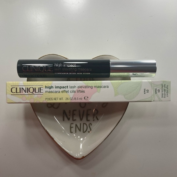 3/$50 Clinique High Impact Lash Elevating Mascara - Picture 1 of 4